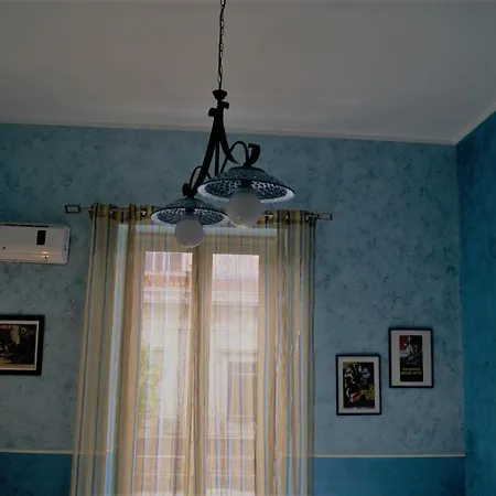 Maison 37, Exclusive Use For 5-6 People, 3 Bedrooms Apartment Palermo