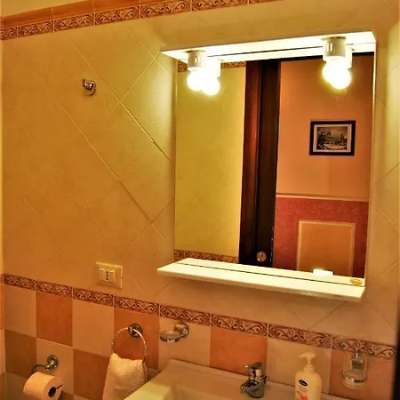 Appartement la Maison 37, apartment for 5-6 people, 3 bedrooms exclusive use Palerme