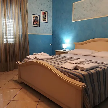 Apartment Maison 37, Exclusive Use For 5-6 People, 3 Bedrooms