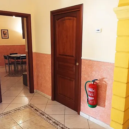 Appartement la Maison 37, apartment for 5-6 people, 3 bedrooms exclusive use Palerme