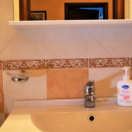 Maison 37, Exclusive Use For 5-6 People, 3 Bedrooms *
