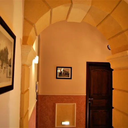 Apartment Maison 37, Exclusive Use For 5-6 People, 3 Bedrooms Palermo